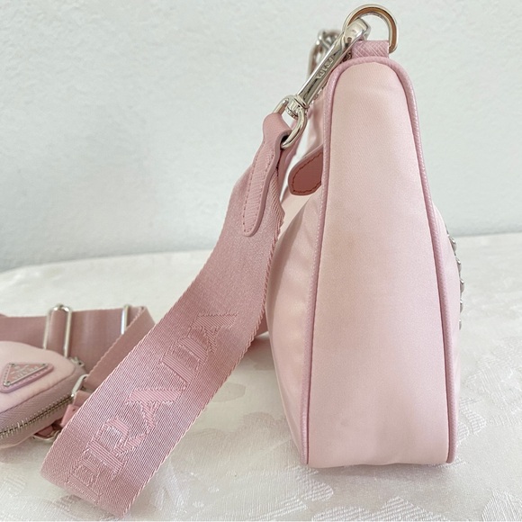 Prada Re-edition Bag pink - Picture 13 of 16